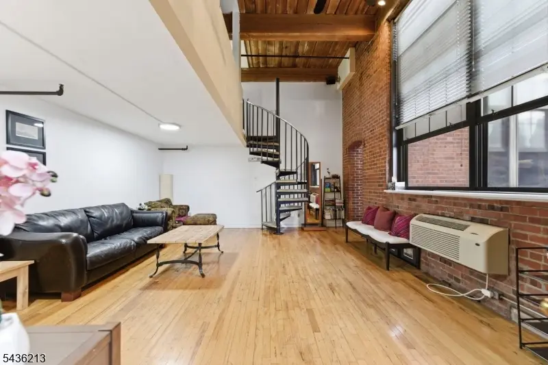 366-382 Trenton Ave #2F, Paterson, NJ 07503 - #3