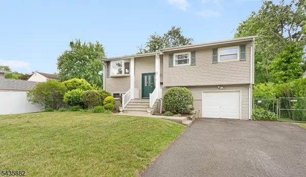 8 Robin Rd, Somerville Boro, NJ 08876