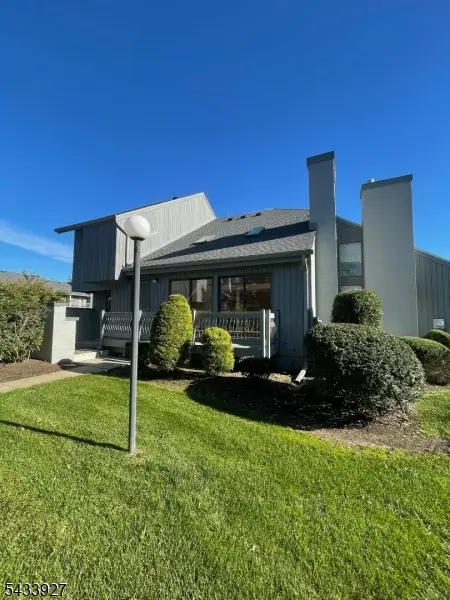 73 Linda Ln, Edison, NJ 08820 - #2