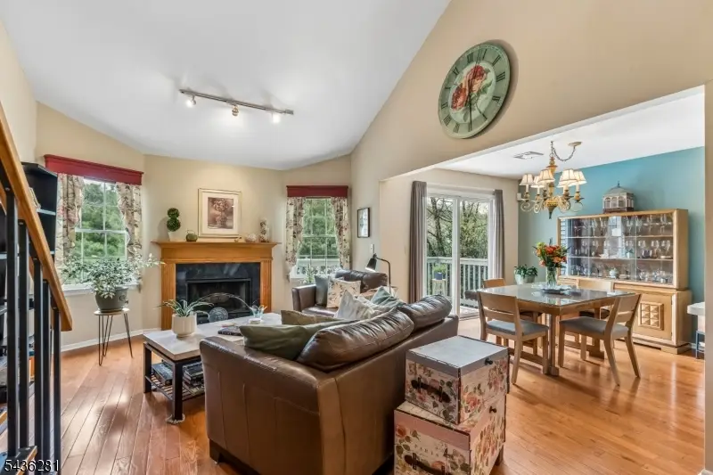 8 Quartz Ln, Paterson, NJ 07501 - #2