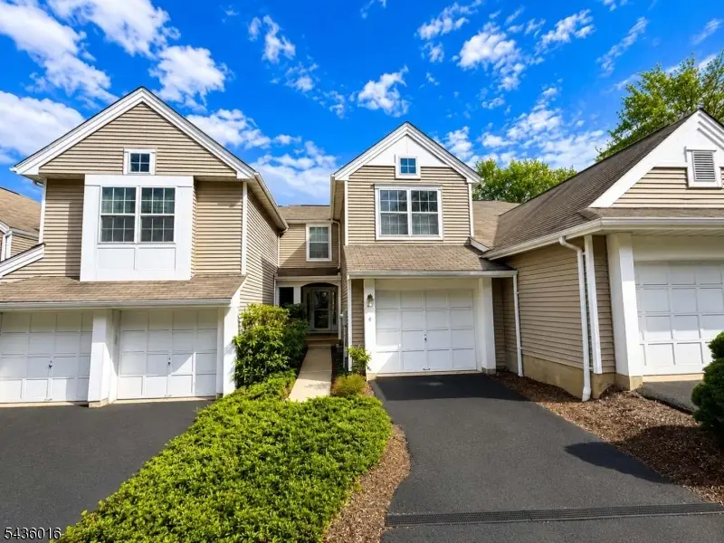 4 Woodmont Dr, Randolph, NJ 07869 - #1