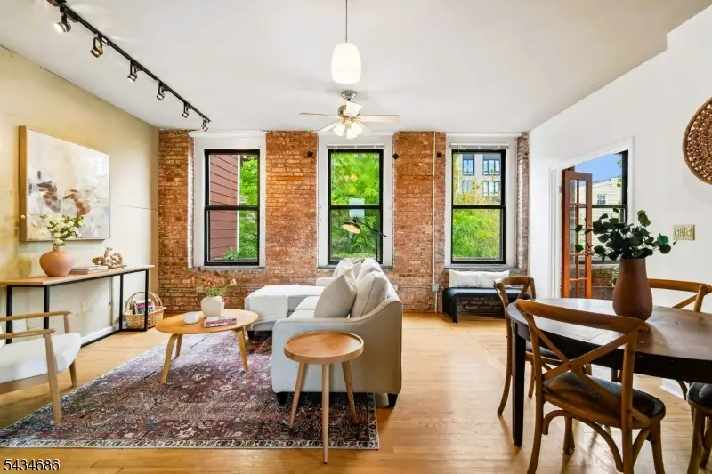 54-60 Mcwhorter St #207, Newark, NJ 07105 - #2