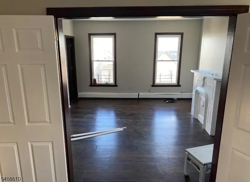 148 Garside St, Newark, NJ 07104 - #3
