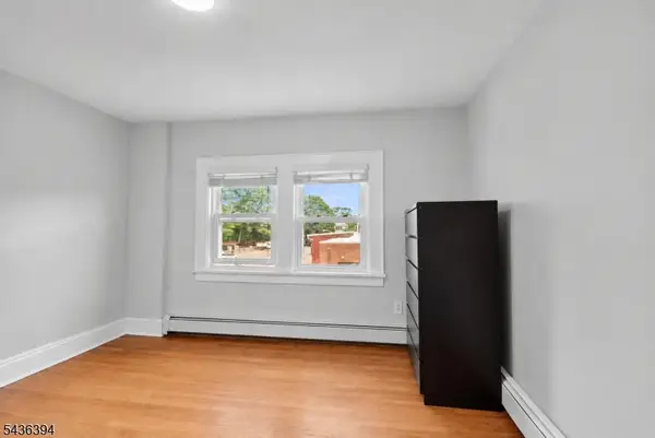62 Vreeland Ave, Clifton City, NJ 07011