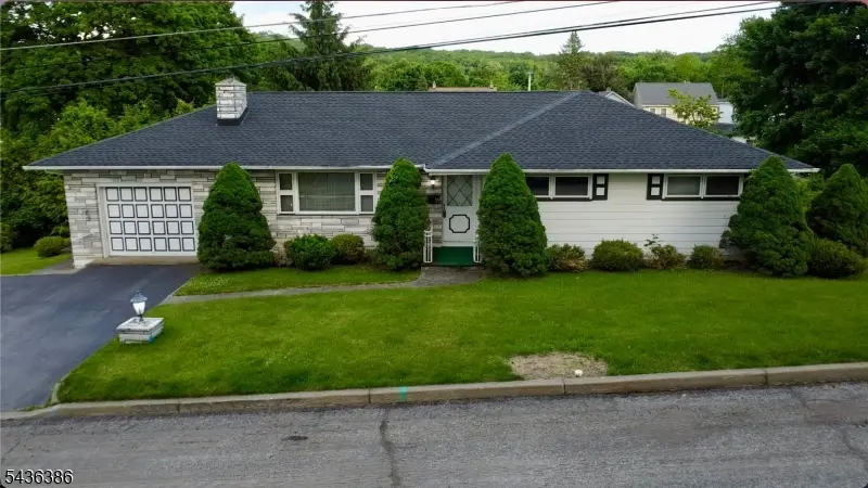 35 Hillside Ave, Netcong, NJ 07857 - #1