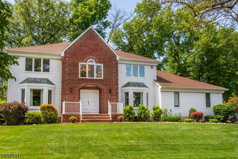 34 Silver Spring Ct, East Hanover, NJ 07936 - #2
