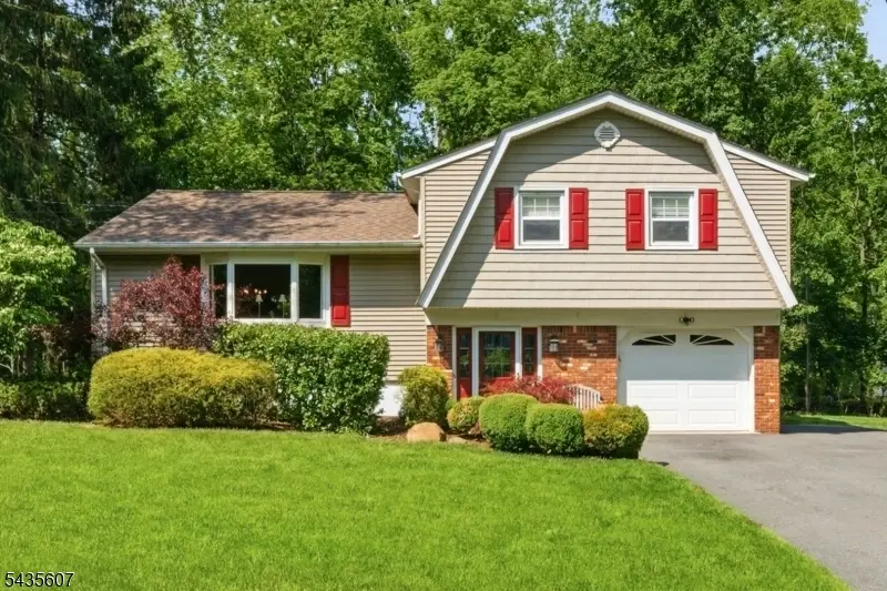 9 Jayne Ter, Ringwood, NJ 07456 - #1