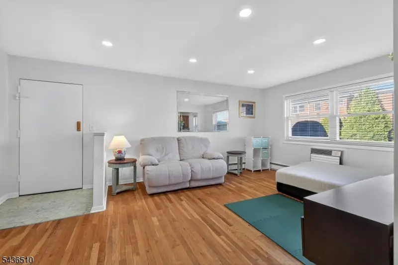34 Knox Ter #1A, Wayne, NJ 07470 - #3