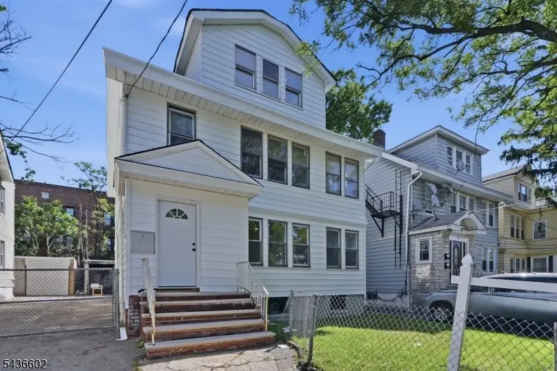 203 Hansbury Ave, Newark, NJ 07112 - #1