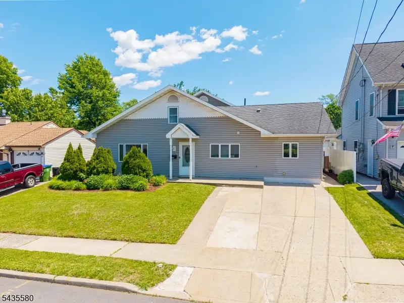 24 Winthrop Rd, Edison, NJ 08817 - #3
