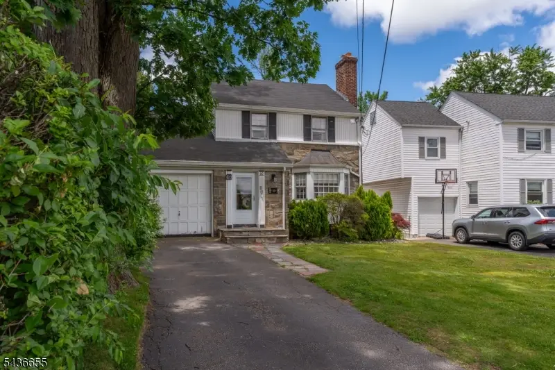 60 Summit Rd, Elizabeth, NJ 07208 - #2