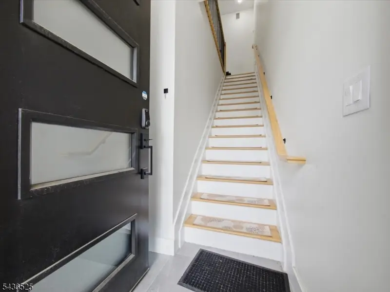 666 Ocean Ave, Jersey City, NJ 07305 - #2