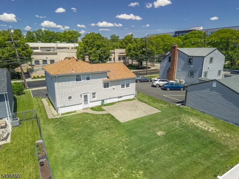 112 Berdan St, Rochelle Park, NJ 07662 - #2