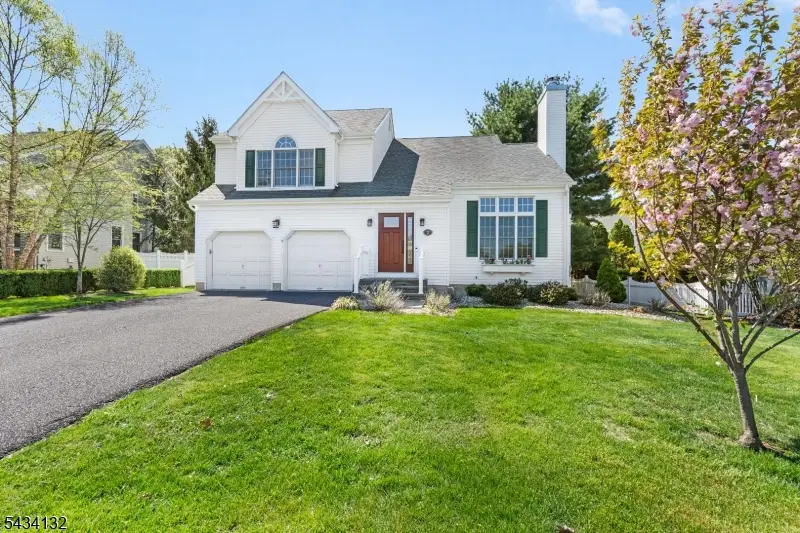 7 Mitchell Ln, Clinton, NJ 08809 - #2