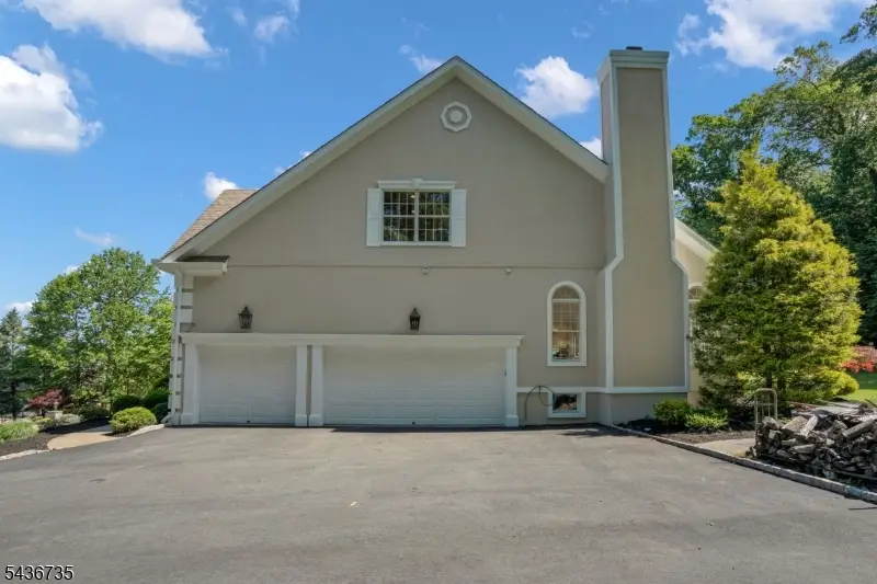 66 Beachmont Terrace, North Caldwell, NJ 07006 - #3