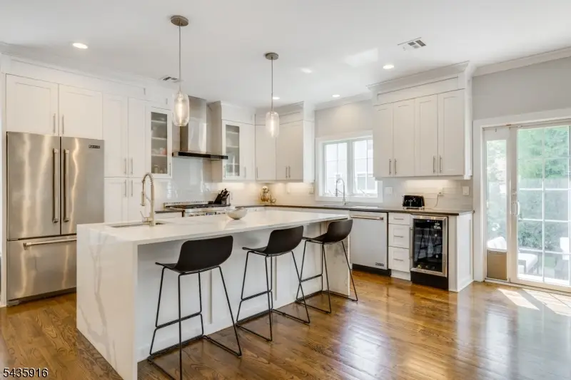 19 Preston Dr, Livingston, NJ 07039 - #2