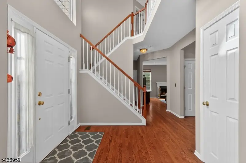 14 Murphy Dr, Bradley Gardens, NJ 08807 - #3
