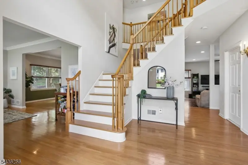 8 Harper St, West Orange, NJ 07052 - #3
