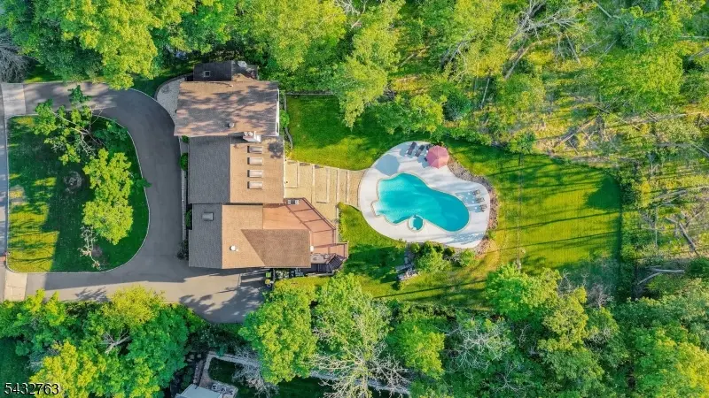 17 Nottingham Way, Warren, NJ 07059 - #2