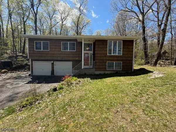 508 Terrace Dr, Vernon Twp., NJ 07462
