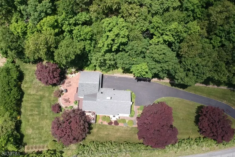 327 Pleasant Hill Rd, Chester, NJ 07930 - #2
