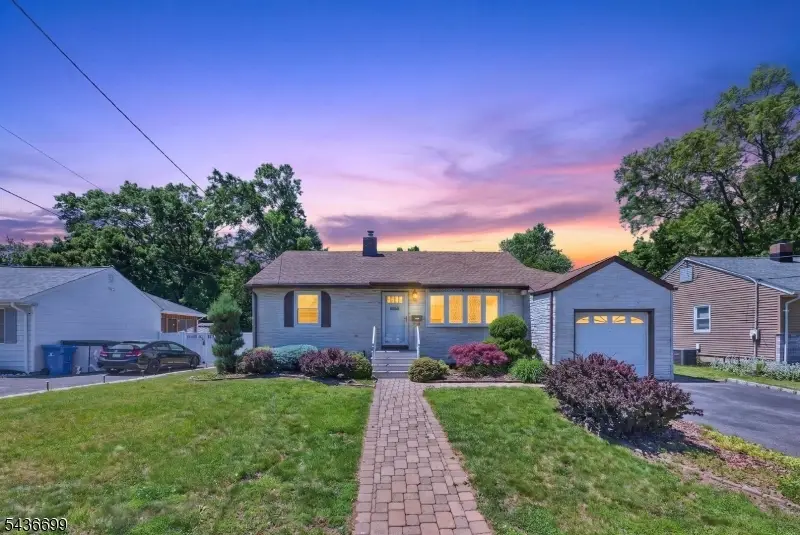 421 Melrose Ave, Middlesex, NJ 08846 - #3
