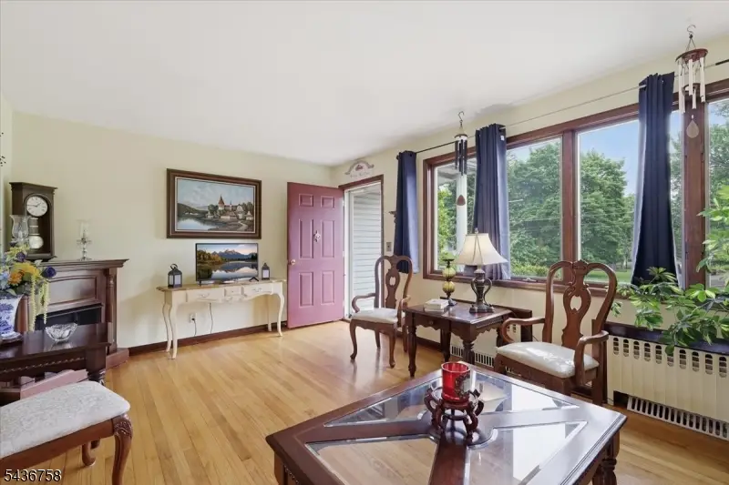 33 Ellison Road, Franklin, NJ 08873 - #3