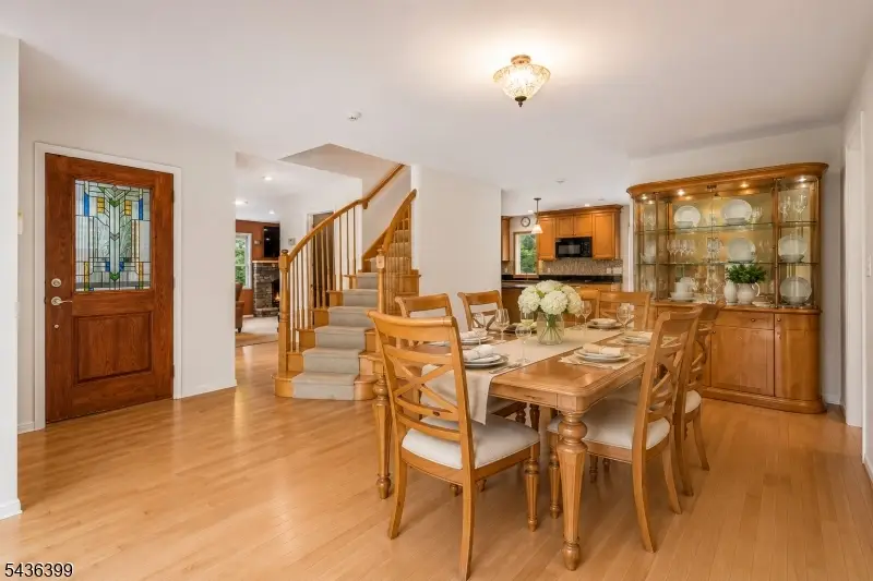 121 N Cottage Pl, Westfield, NJ 07090 - #2