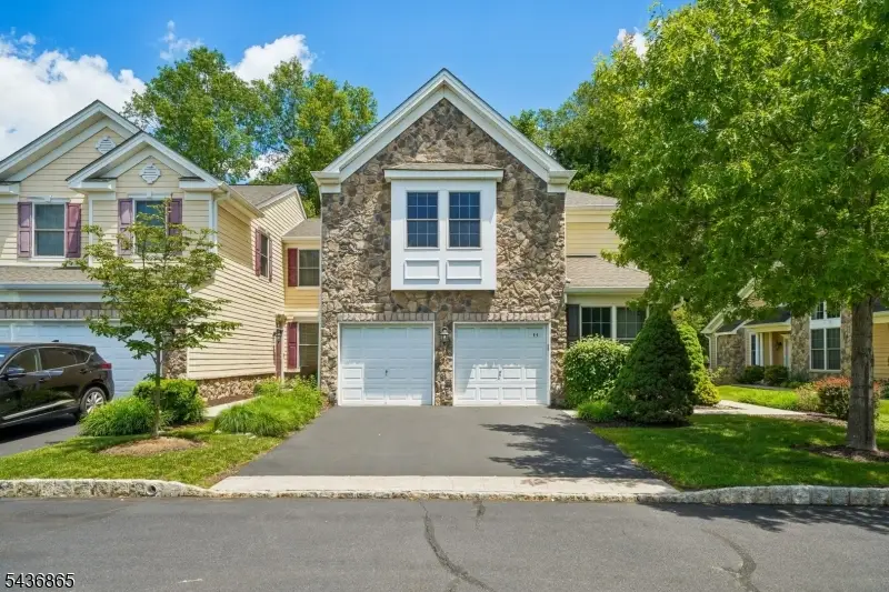 11 Hopkins Ct, Parsippany, NJ 07054 - #2