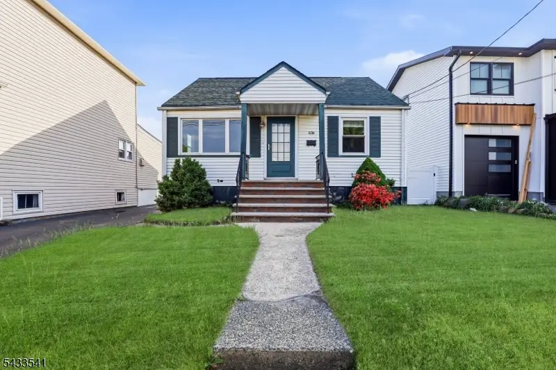629 Erudo St, Linden, NJ 07036 - #1