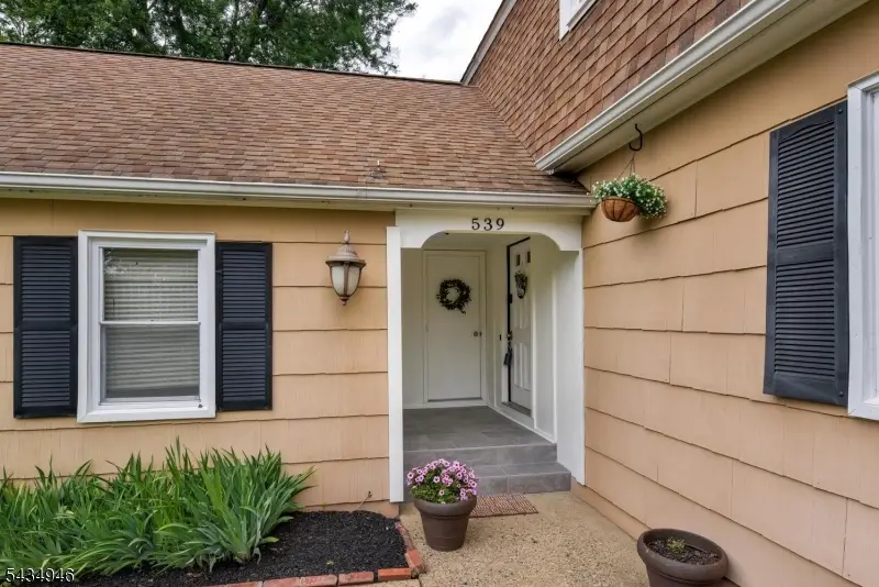 539 Lyme Rock Rd, Bridgewater Center, NJ 08807 - #2