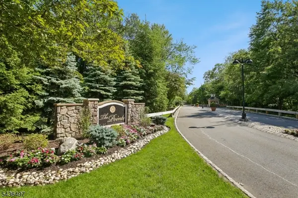 5211 Pointe Gate Dr, Livingston Twp., NJ 07039