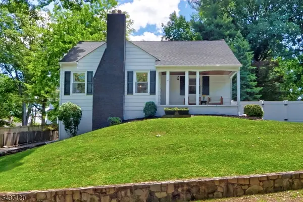 30 Hillcrest Avenue, Morristown Town, NJ 07960