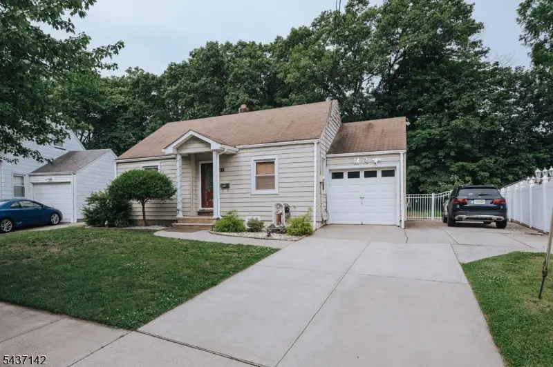64 Orchard Dr, Clifton, NJ 07012 - #1