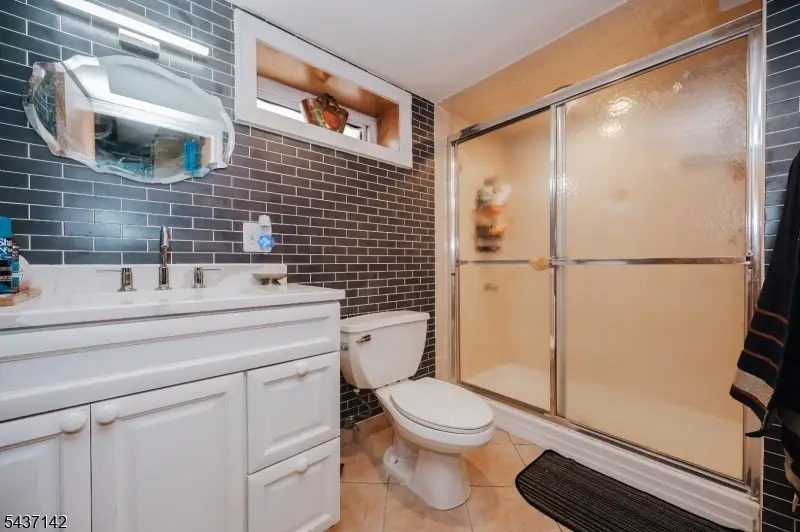 64 Orchard Dr, Clifton, NJ 07012 - #2