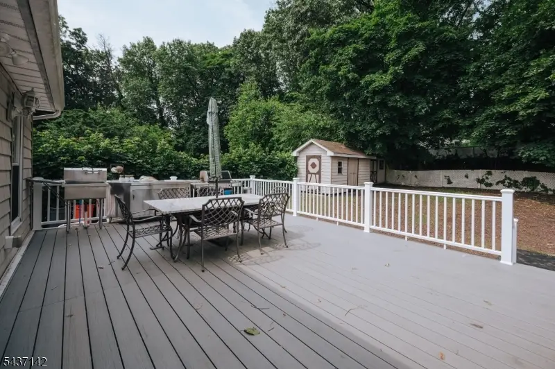 64 Orchard Dr, Clifton, NJ 07012 - #3