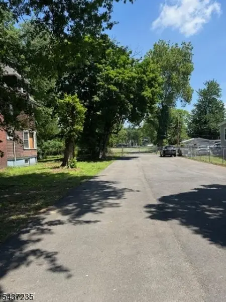 600 Park Ave, East Orange, NJ 07017 - #3