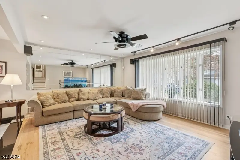 118 Byrd Ave, Bloomfield, NJ 07003 - #3
