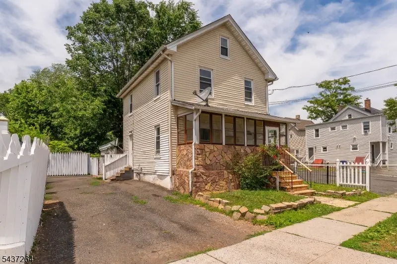 835 E 2nd St, Plainfield, NJ 07062 - #2