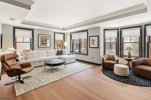 40 West Park Place Unit 305 #305, Morristown Town, NJ 07960