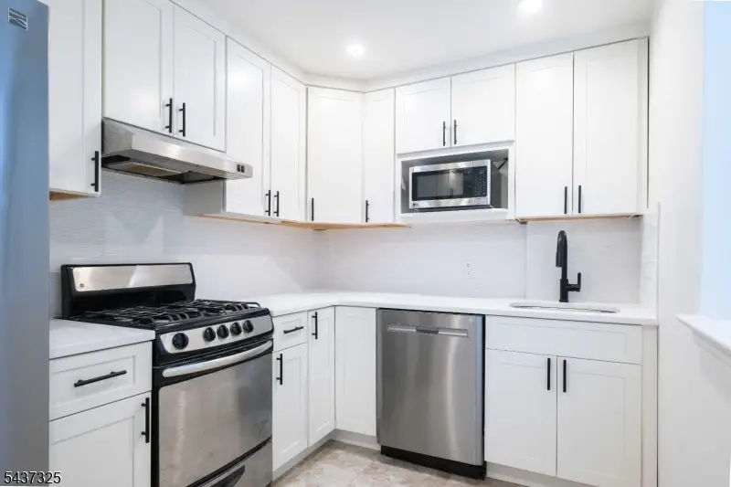 59-61 Brighton Avenue U20 #20, Belleville, NJ 07109 - #3