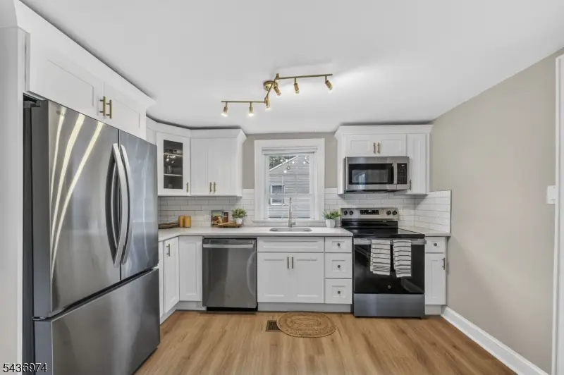 162 Grannis Ave, Morris Plains, NJ 07950 - #3