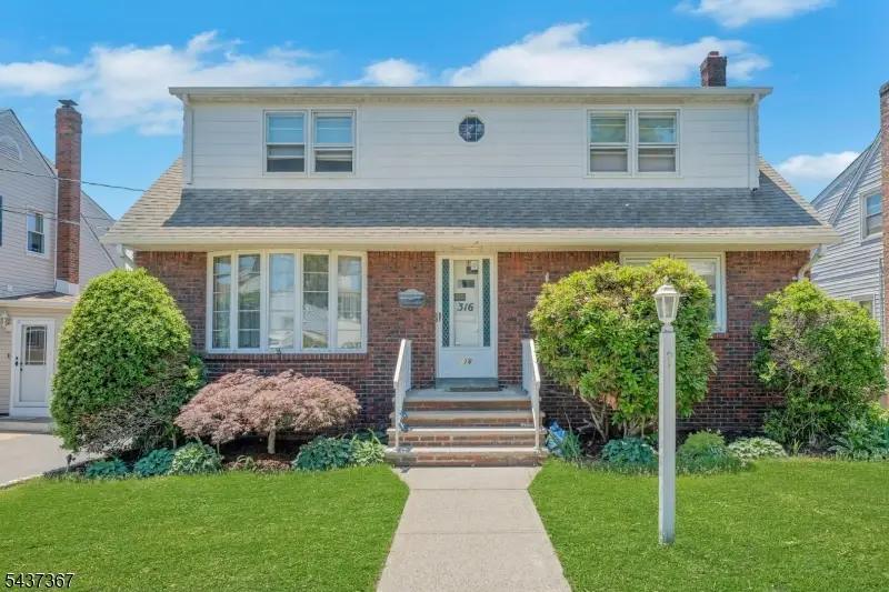 316 Sanford Ave, Lyndhurst, NJ 07071 - #1