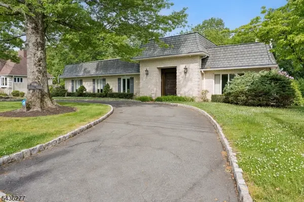 1080 Prospect Ave, Mountainside Boro, NJ 07092