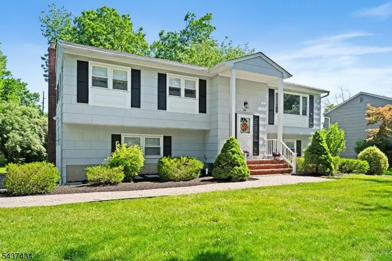 244 Malapardis Rd, Cedar Knolls, NJ 07927 - #2