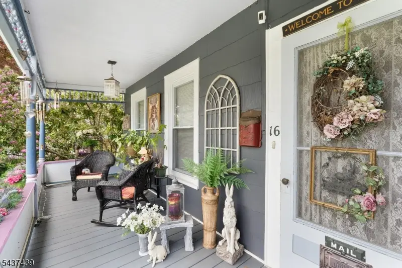 16 Sycamore St, Sussex, NJ 07461 - #3