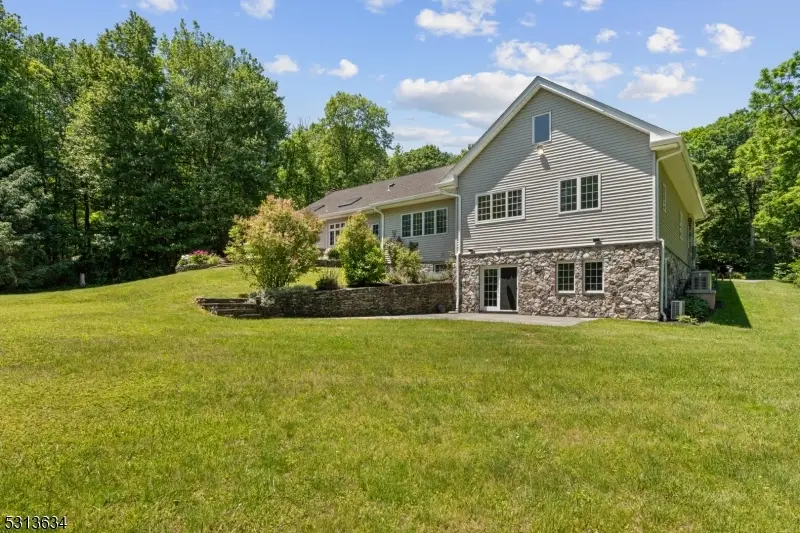 5 Tanners Brook Rd, Chester, NJ 07930 - #2