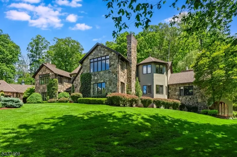14 Bliss Rd, Mendham, NJ 07945 - #1