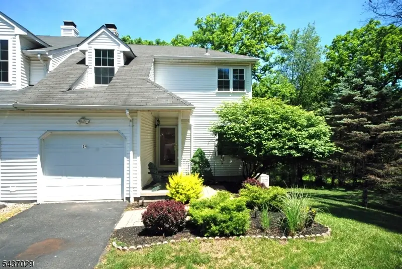 34 Delaware Ln, Branchburg, NJ 08876 - #2