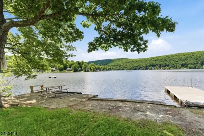 55 Cottage Ave, Frankford, NJ 07826 - #1